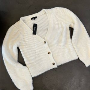 Lulus crop sweater - new with tags